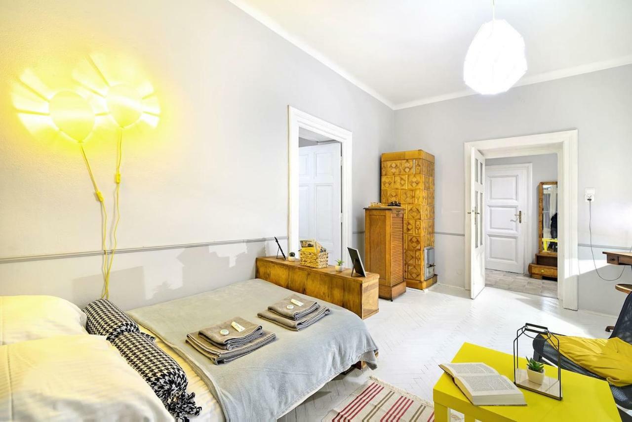 Apartment Luxury Retro Apartment, Center, Wifi