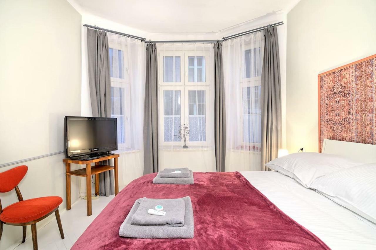 Luxury Retro Apartment, Center, Wifi