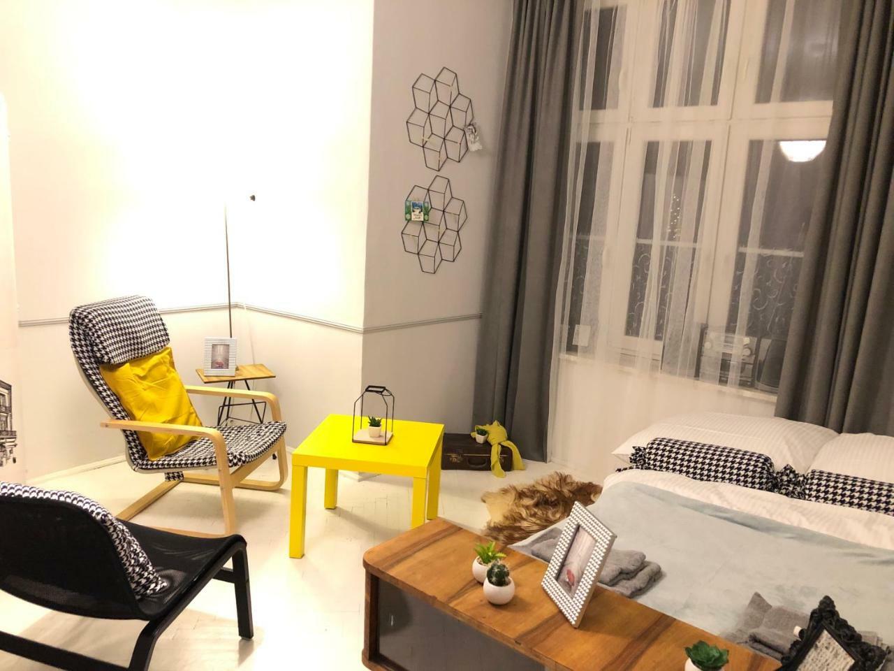 Luxury Retro Apartment, Center, Wifi Apartment Krakow