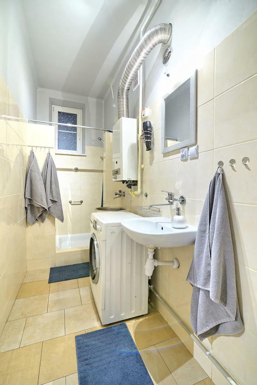 Luxury Retro Apartment, Center, Wifi